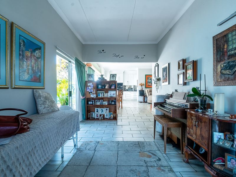 3 Bedroom house with 2 Bedroom Flatlet for sale - Photo 5