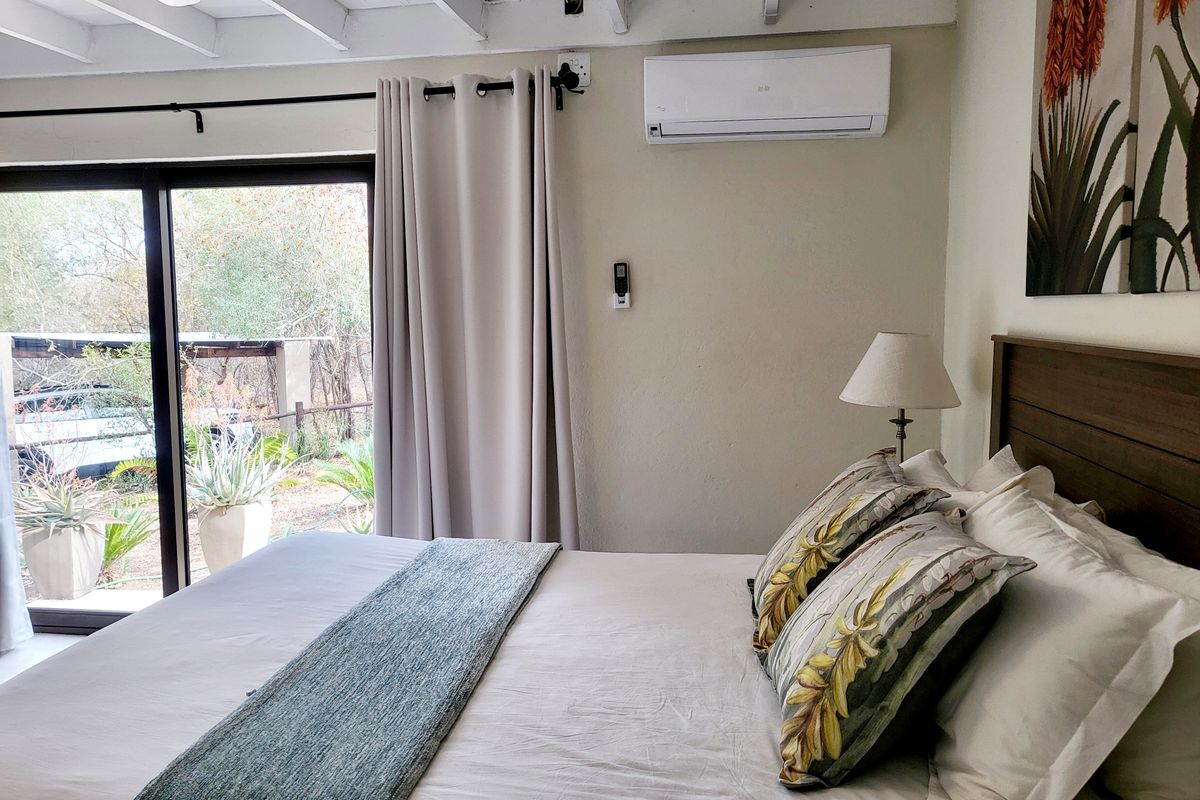 Modern home in quiet area - Photo 5