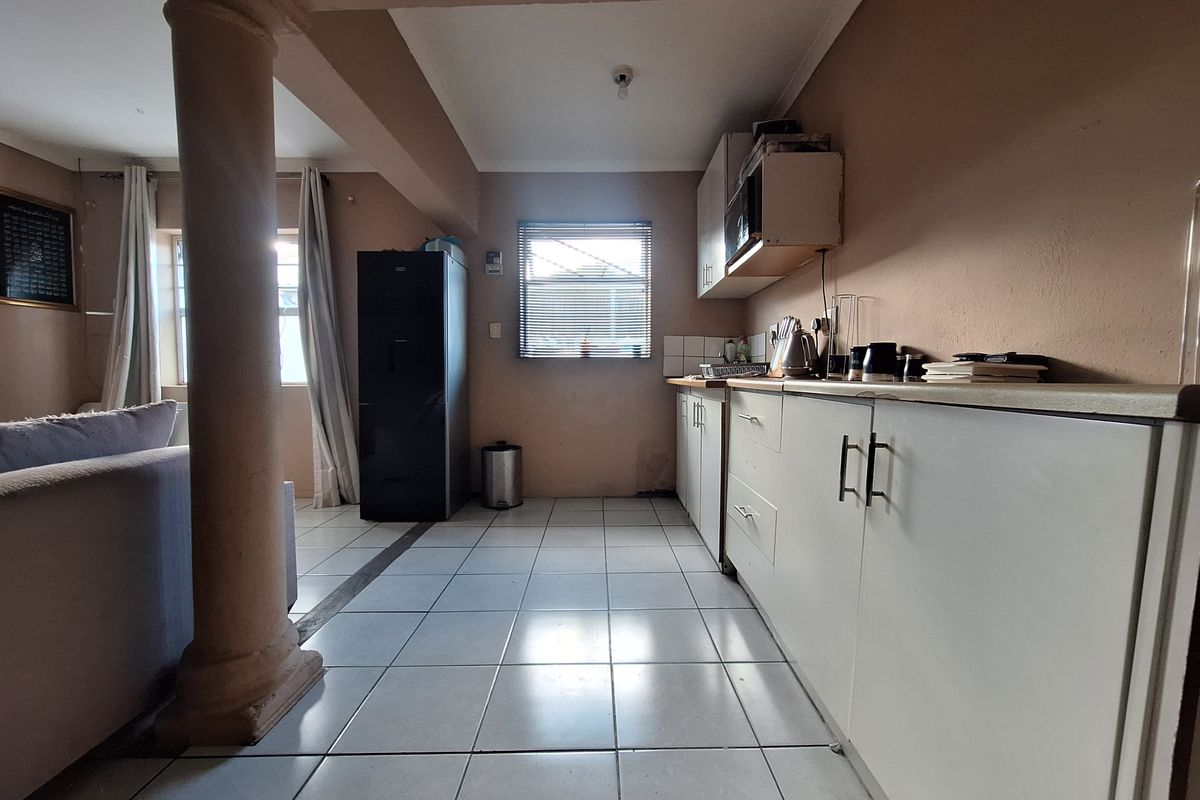 A property with limitless potential. - Photo 3