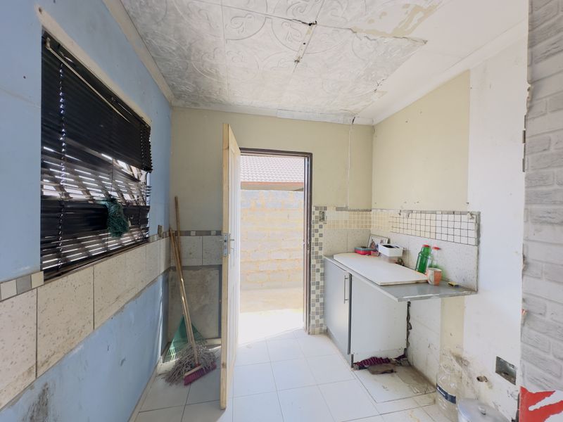 Perfect Starter Home - Photo 6