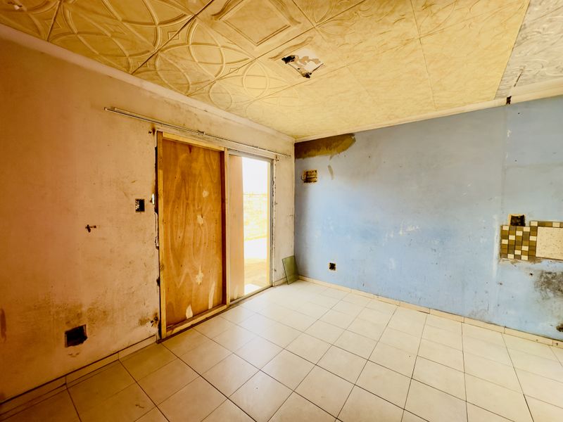 Perfect Starter Home - Photo 7