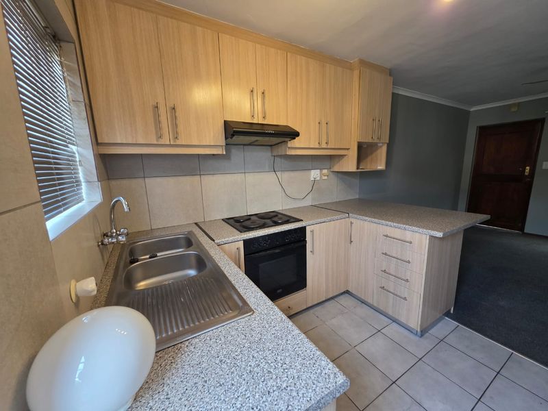 Renovated 1-bedroom ground floor apartment - Photo 9