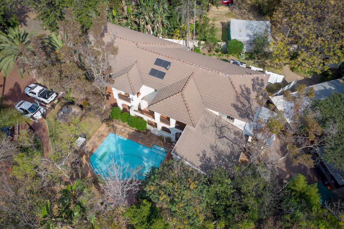 Property with many different business opportunit with great visibility - Photo 3