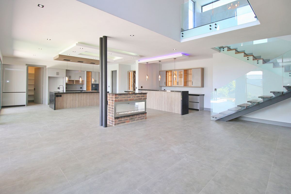 Modern Sophistication Meets Effortless Comfort in This Brand-New 5-Bedroom Masterpiece - Photo 4