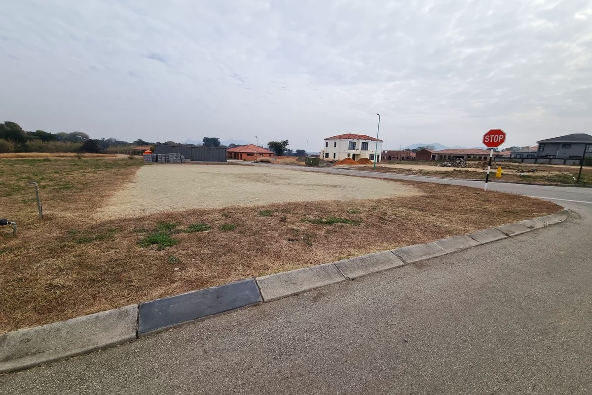 Brits - Prime 500m2 Vacant Stand for Sale - Photo 3