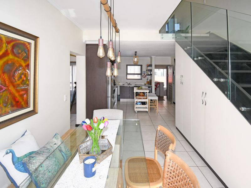 Modern Elegance Meets Effortless Living in Casablanca, Lonehill - Photo 10