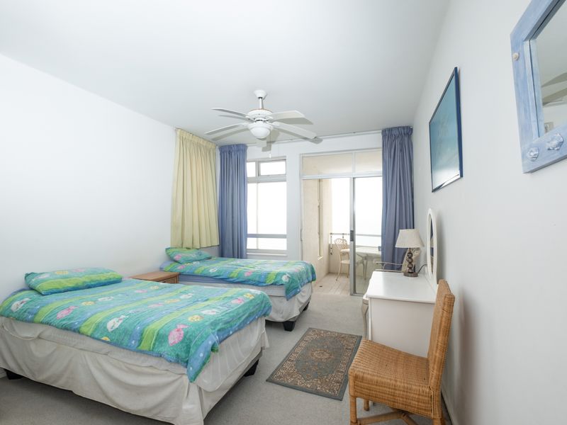 3 Bedroom Apartment on the Umhlanga Promenade - Photo 10