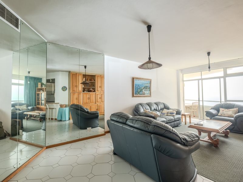 3 Bedroom Apartment on the Umhlanga Promenade - Photo 2