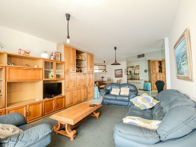 3 Bedroom Apartment on the Umhlanga Promenade - Photo 6