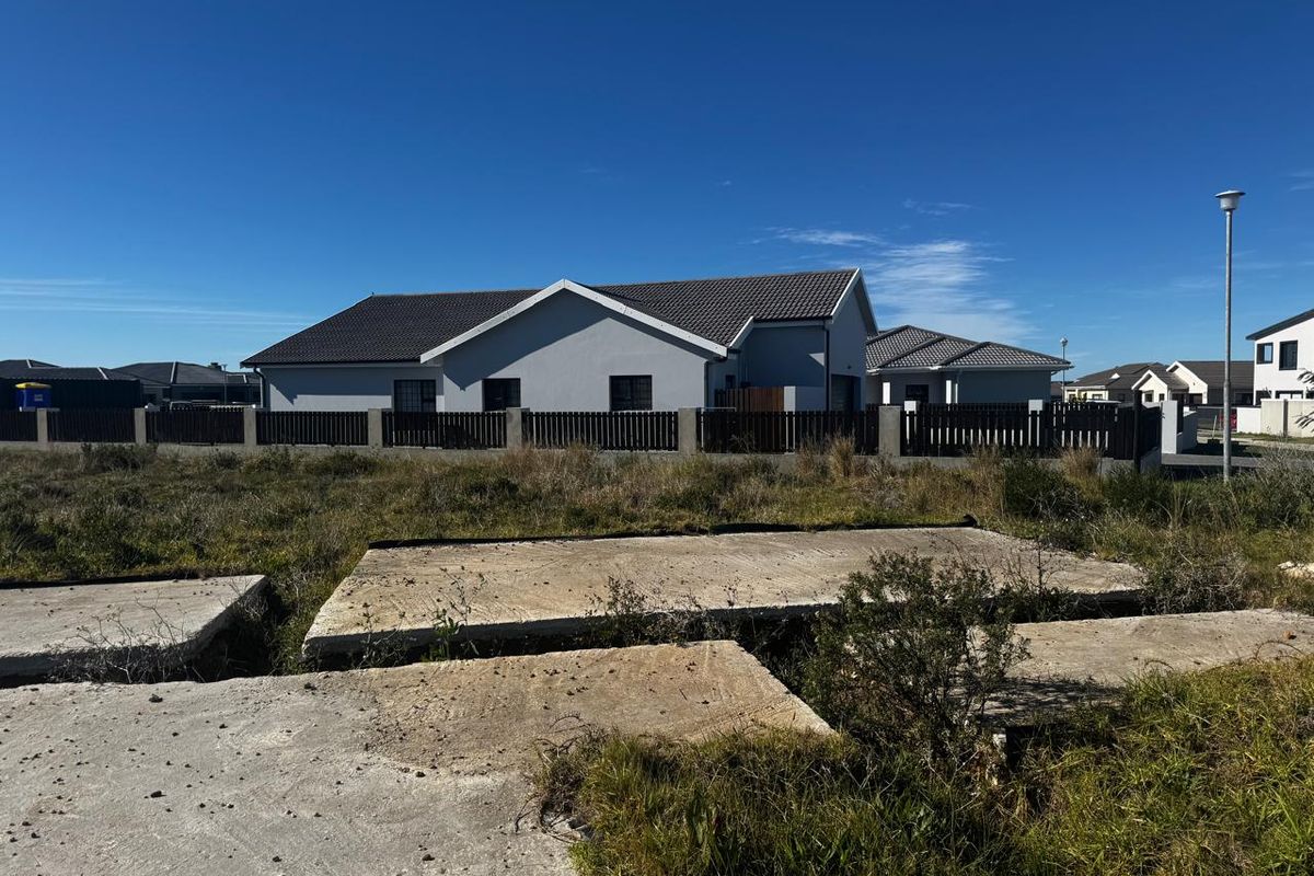 Prime Stand in Fountains Estate, Jeffreys Bay - Photo 3