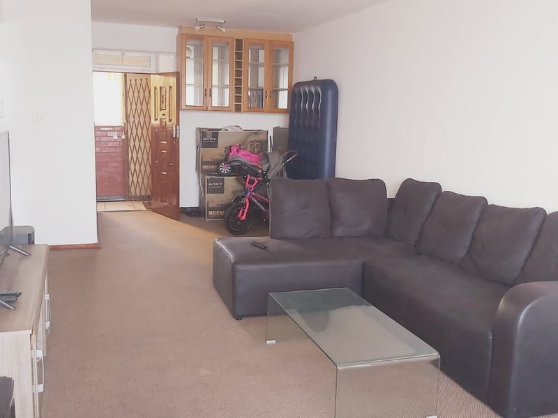 Frontline Apartment For Sale In South Beach - Photo 4