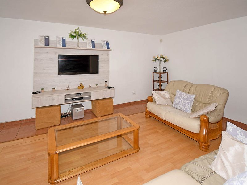 Your Dream Home Awaits! - Photo 10