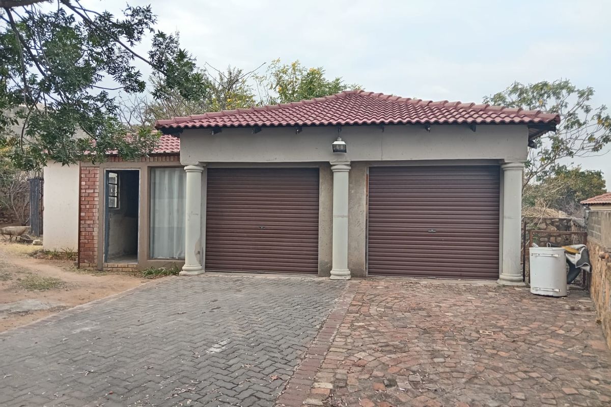 Back and Better - Photo 3