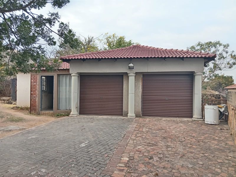 Back and Better - Photo 3