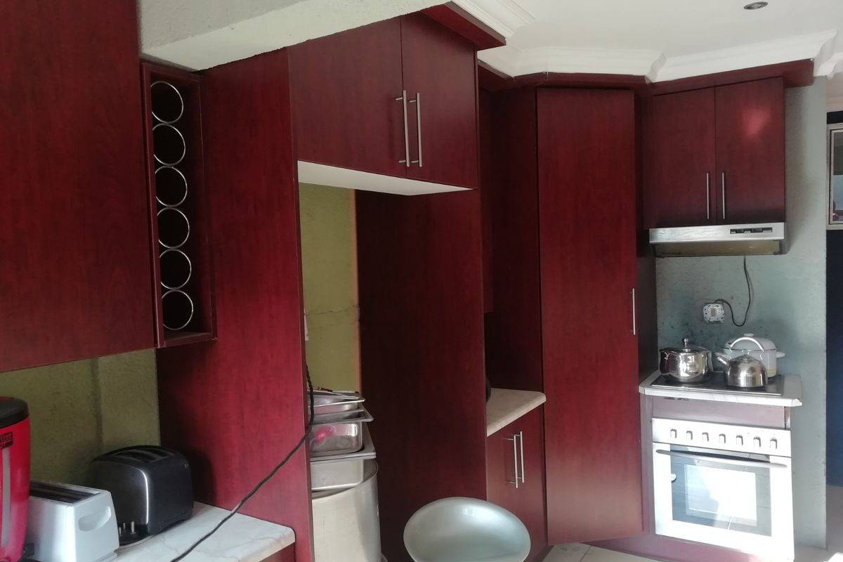 Back and Better - Photo 5