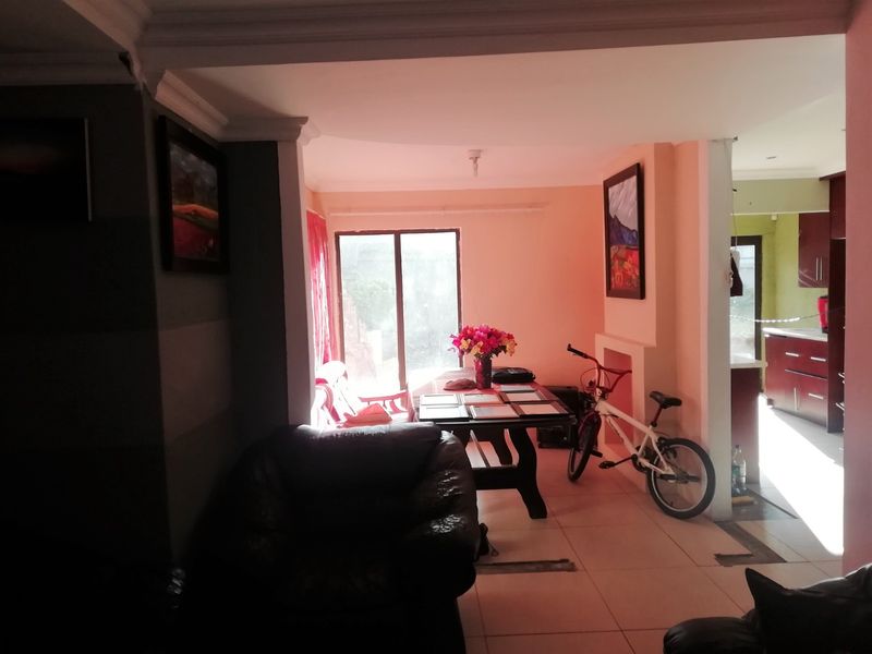 Back and Better - Photo 9