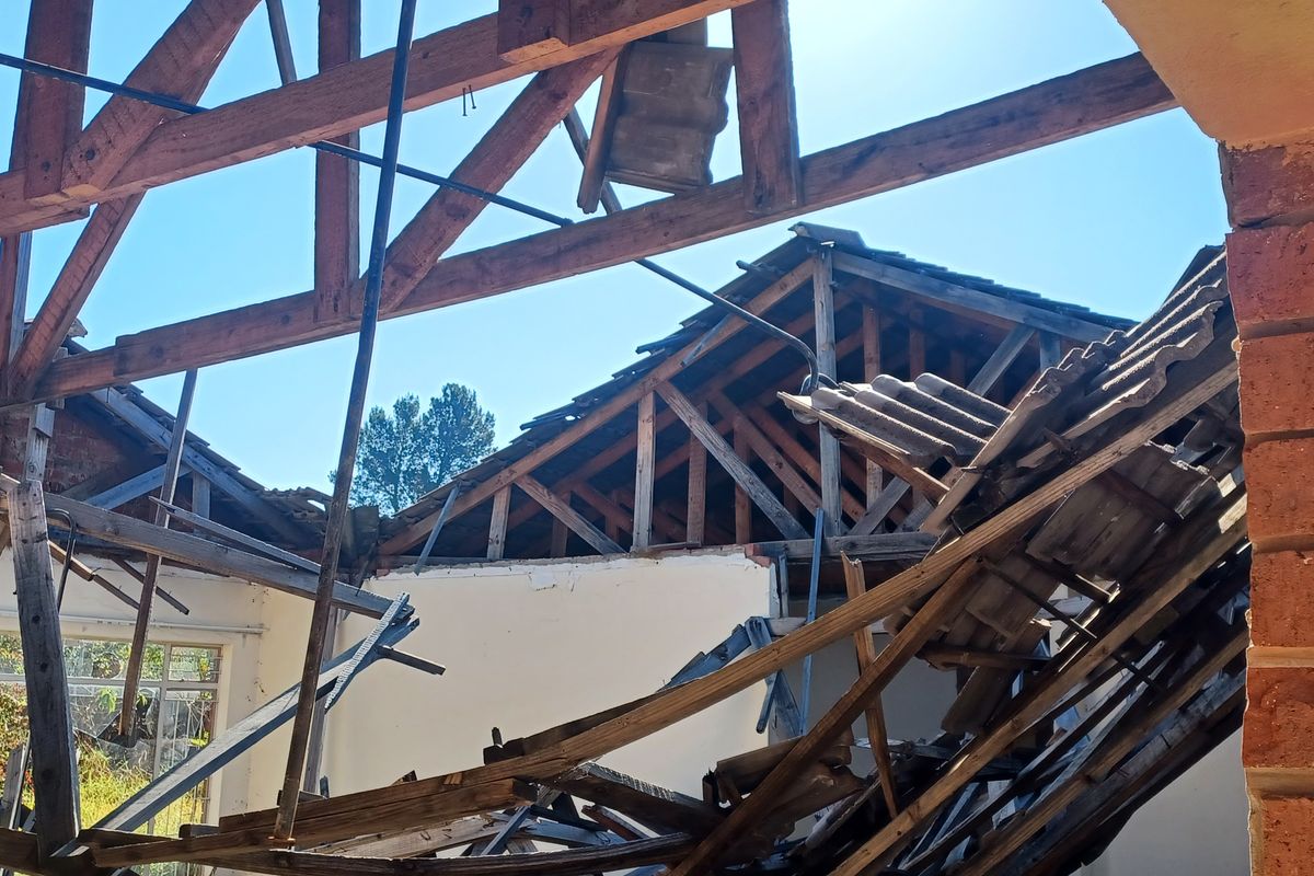 Potential development property in Victoria Road for sale - Photo 4