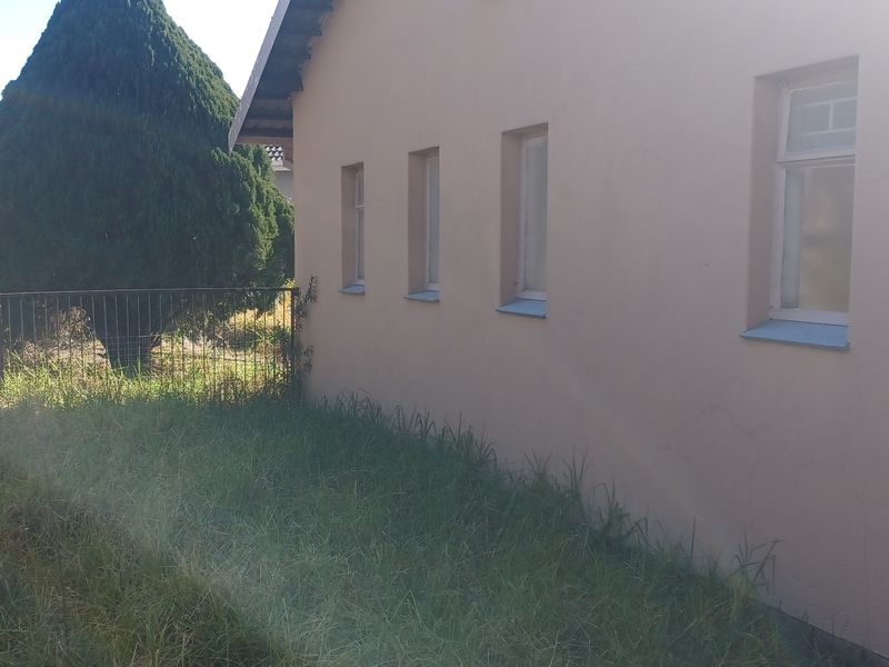 Potential development property in Victoria Road for sale - Photo 9