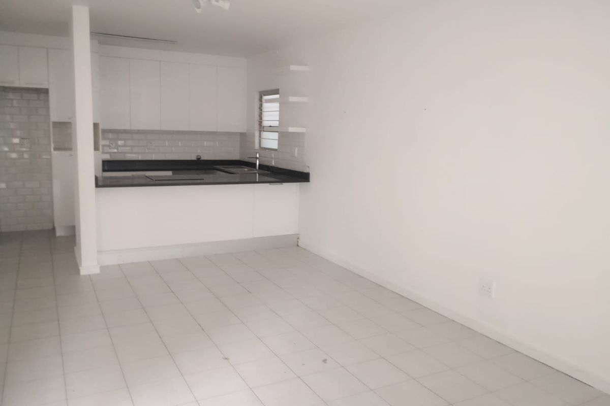 Modern 1 Bedroom Apartment with Private Garden - Photo 2
