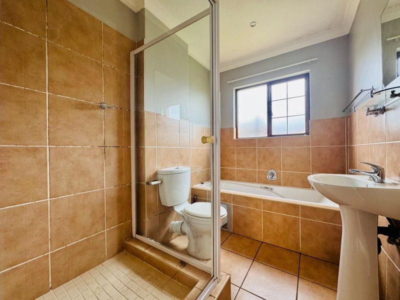 Modern 2-Bedroom Home for Sale in Montana Tuine - Photo 8