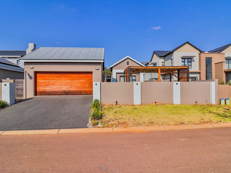 Distress Auction Bidding to start from R2 500 000.00 - Photo 2