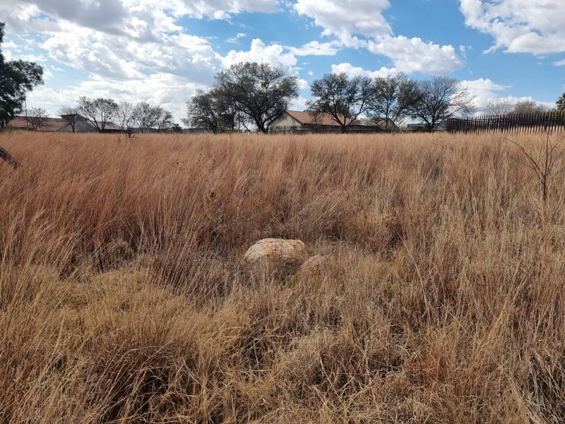 Build Your Dream Home in Nature’s Embrace - 947m2 Corner Stand in Vaaloewer - Photo 4