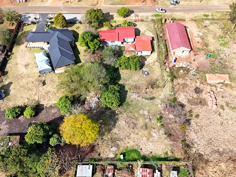 Vacant Panhandle Stand for Sale – Old Town, Louis Trichardt - Photo 2