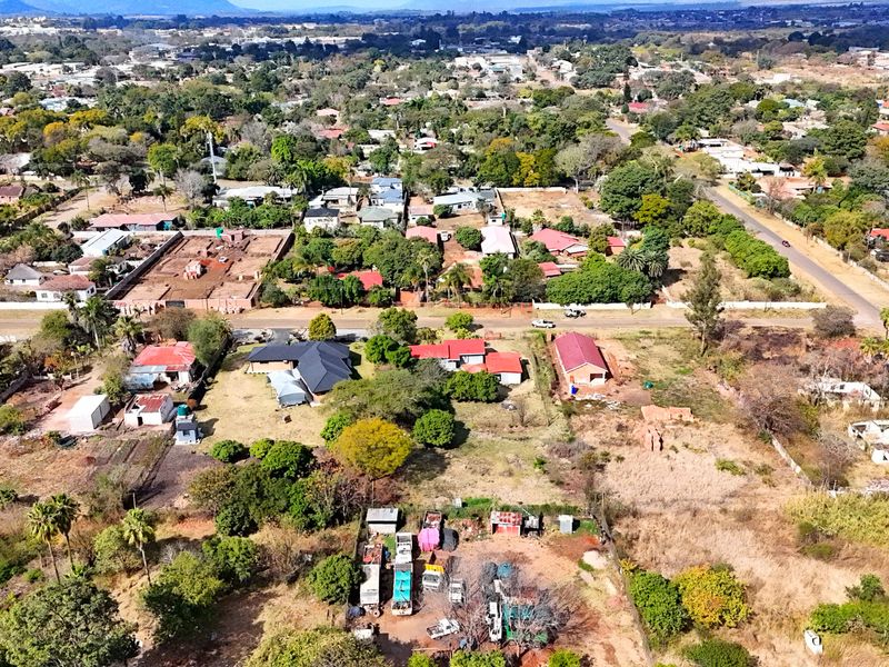 Vacant Panhandle Stand for Sale – Old Town, Louis Trichardt - Photo 5