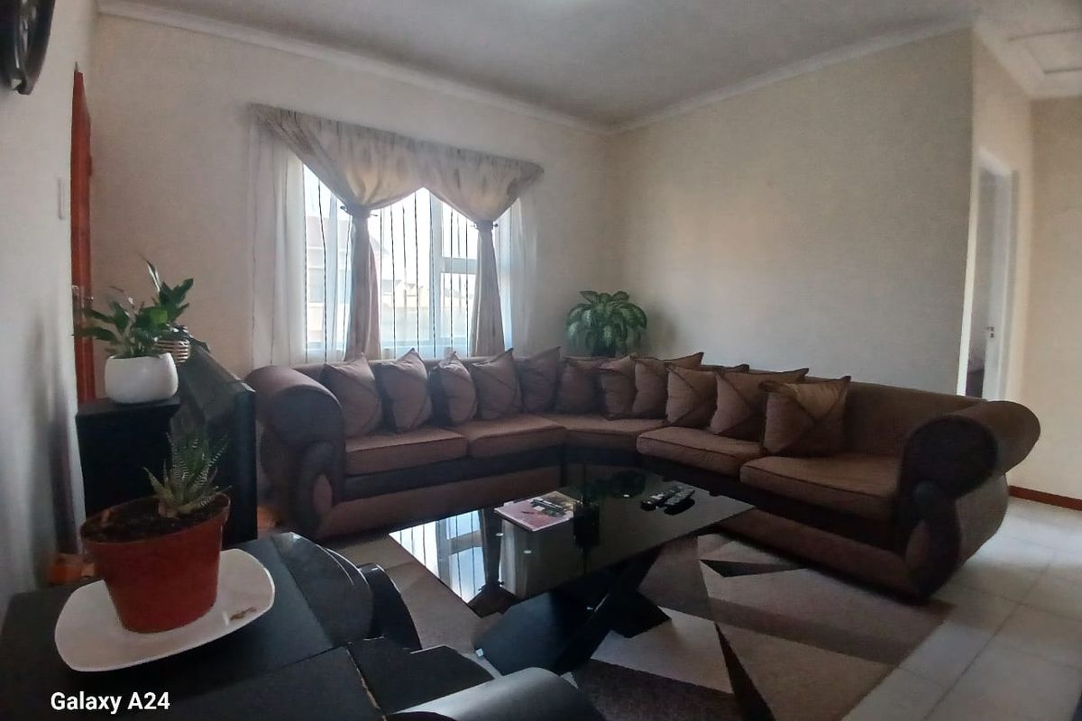 Modern 2-Bedroom Home in Riverwood Eco Estate – Ideal for New Homeowners & Investors - Photo 5