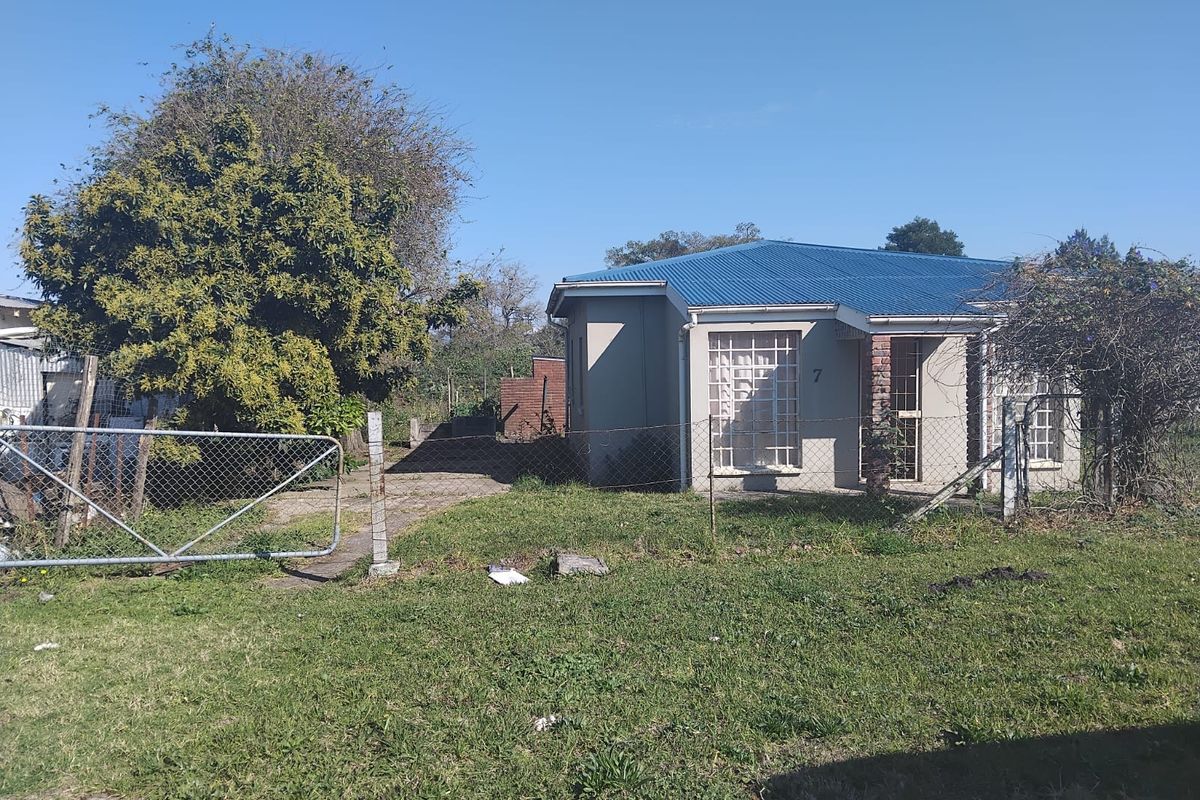 Spacious 3-Bedroom Home in the Heart of Berlin - Photo 4