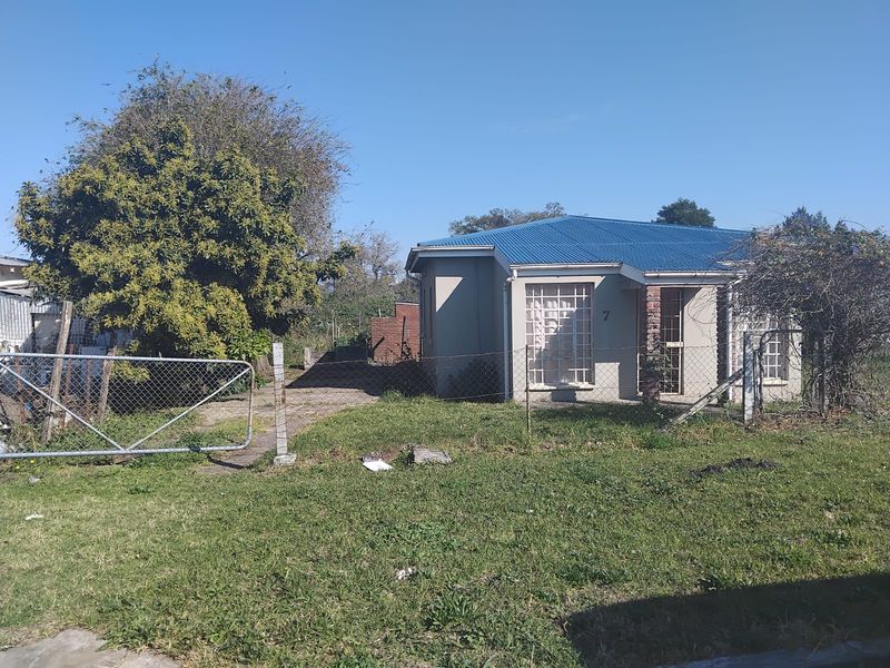 Spacious 3-Bedroom Home in the Heart of Berlin - Photo 4