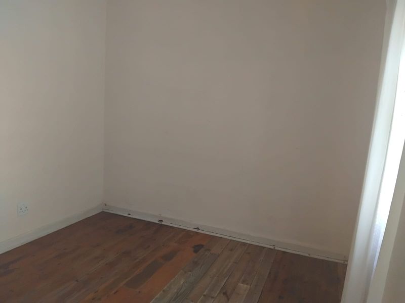 Spacious 3-Bedroom Home in the Heart of Berlin - Photo 5