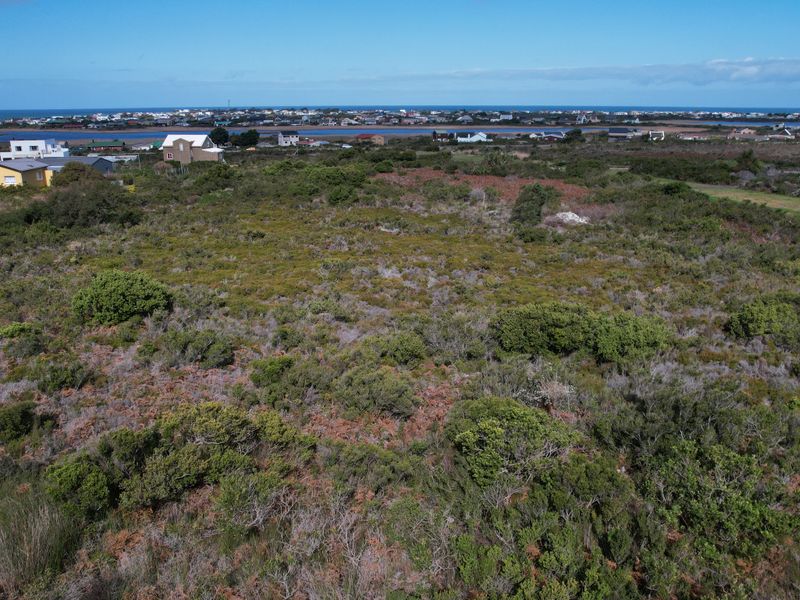No. 8 Pillansia Road - Betty's Bay - 7700sqm - Photo 6