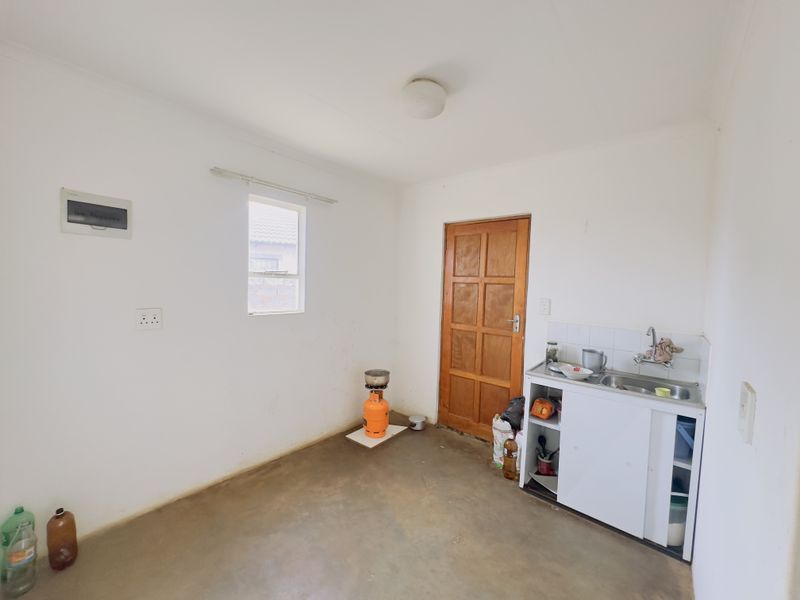 Perfect for first-time buyers and investors! - Photo 5