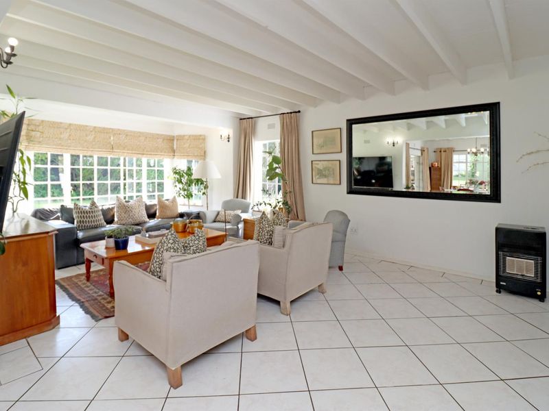 The White House is up for Sale! - Photo 6