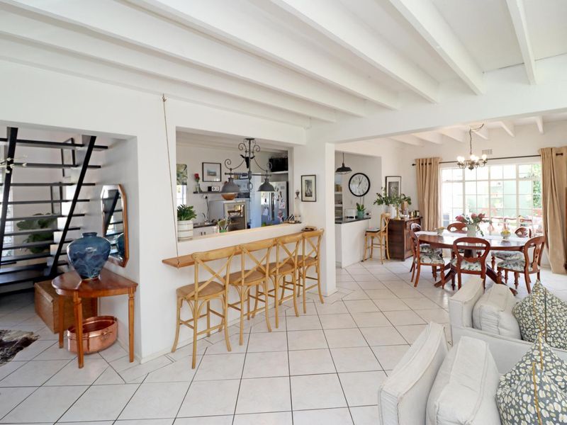 The White House is up for Sale! - Photo 7