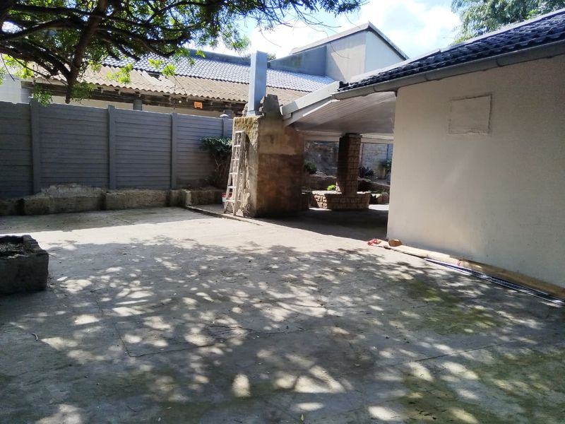 Packed With Potential in the Heart of Family Living - Photo 8