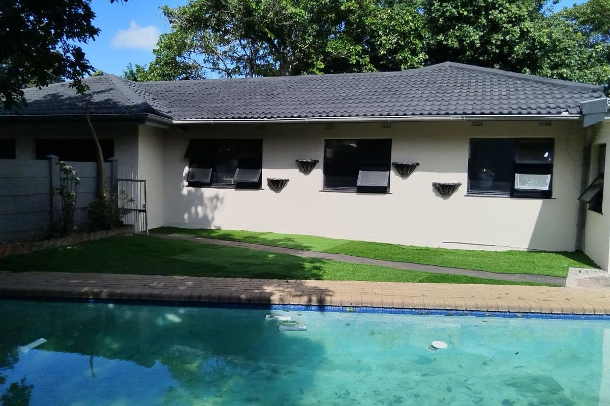 Packed With Potential in the Heart of Family Living - Photo 2