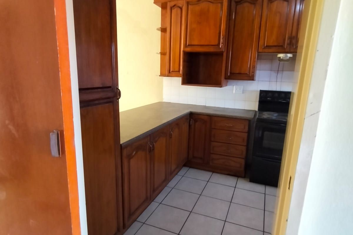 Cozy 2-Bedroom Apartment for Sale in Vanderbijlpark CW 3 - Photo 3