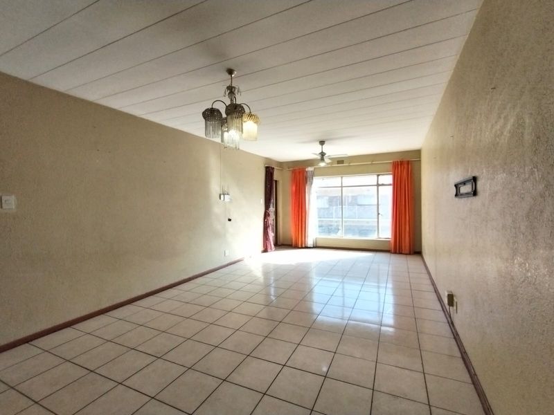Cozy 2-Bedroom Apartment for Sale in Vanderbijlpark CW 3 - Photo 8