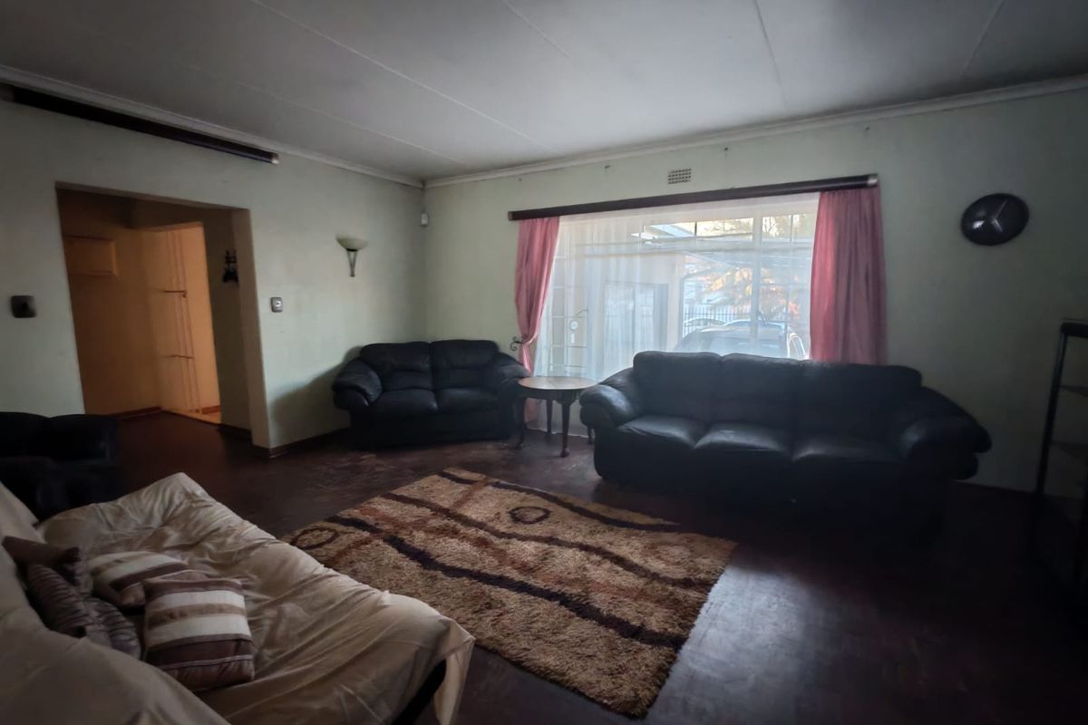 3 Bedroom House for Sale In Vaalpark - Photo 4