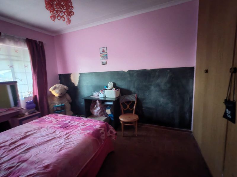 3 Bedroom House for Sale In Vaalpark - Photo 7