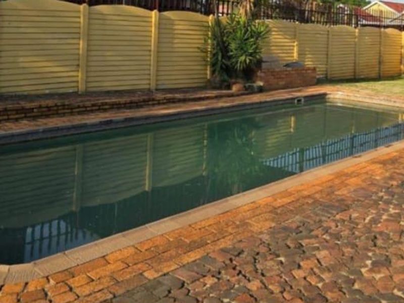 Solid House on a corner stand in Marlands - Photo 10