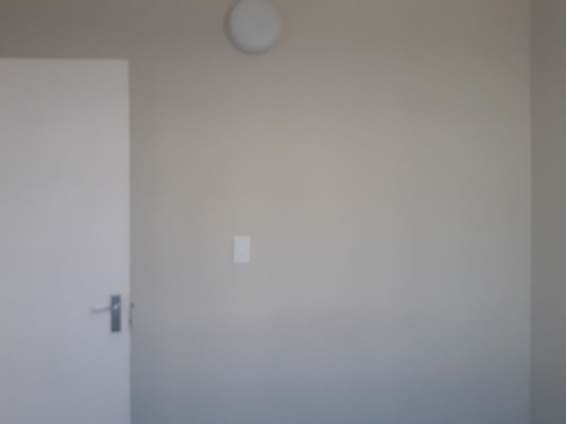 Sectional title Flat For Sale - Photo 5