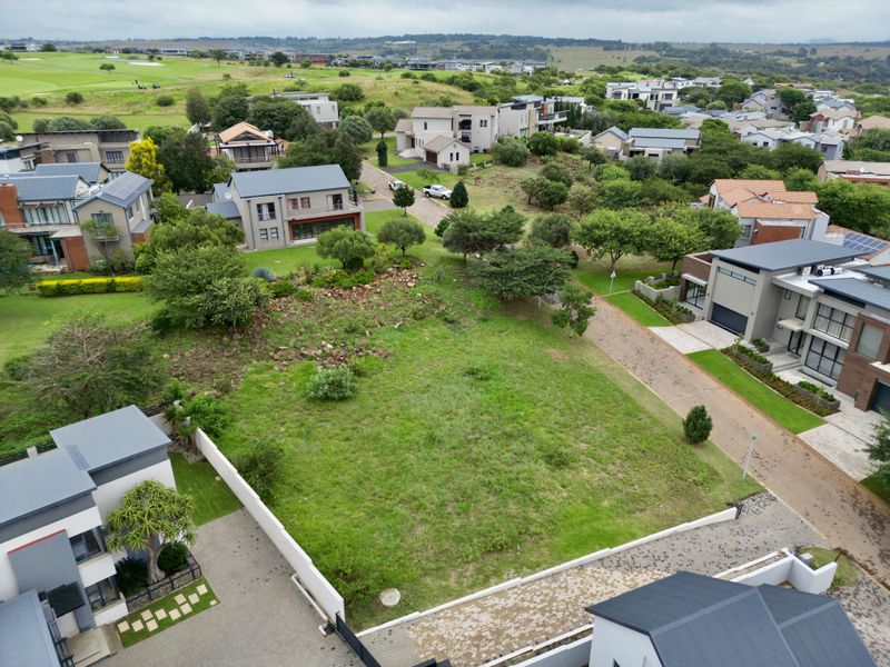 Prime Vacant Land with Stunning Views & Greenbelt Frontage - Photo 10