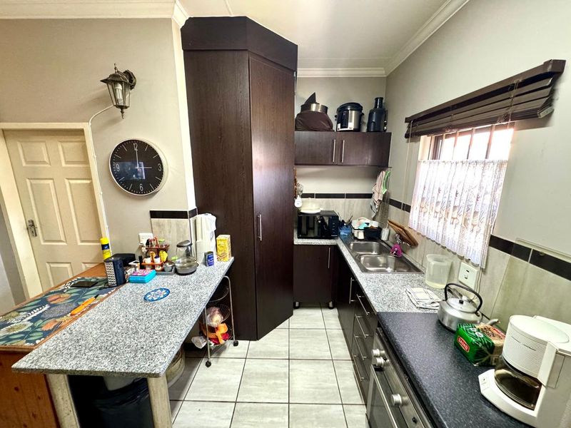 Modern 3-Bedroom Home with No Loadshedding and Pet-Friendly Garden for sale in Terra Nova Trichardt - Photo 5