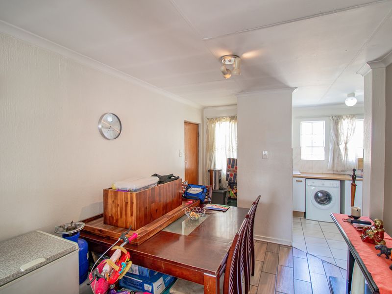 2 Bed and 1 Bath First Floor Apartment in Vorna Valley - Photo 8