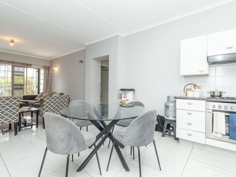 Double the Beds, Double the Baths, Infinite Space - Photo 5