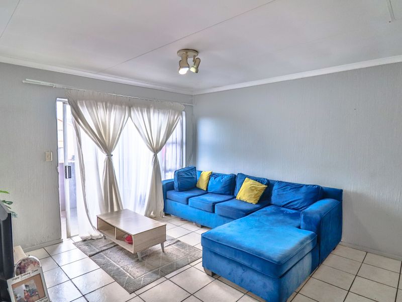 Discover Your Dream Home! - Photo 4