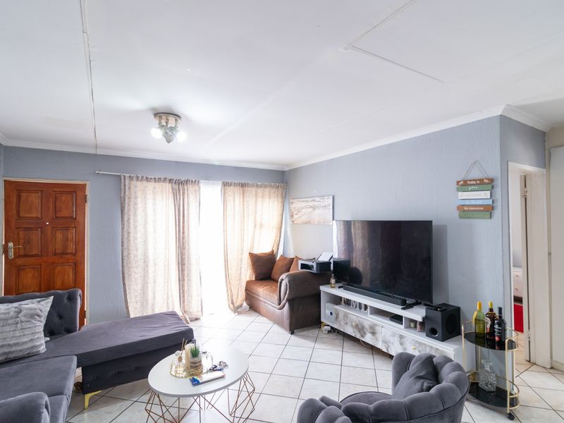 Second Floor Apartment in Vorna Valley - Photo 3